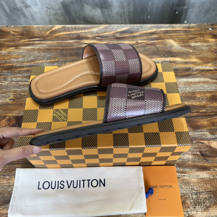 L&V SLIPPERS