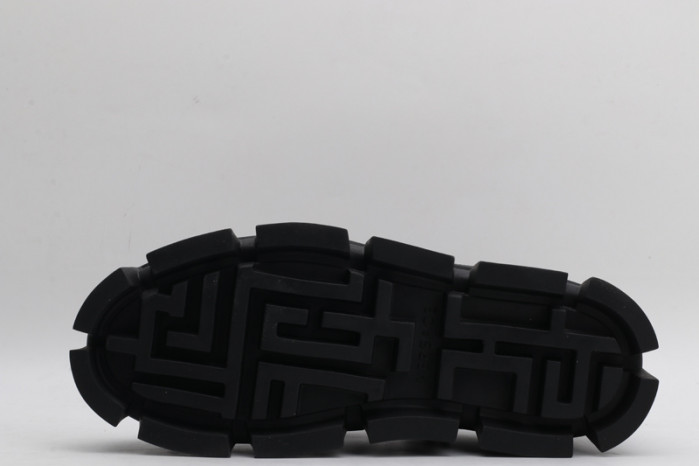 VER DESIGNER SNEAKERS