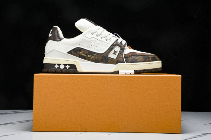 L&V SNEAKERS
