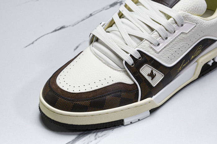 L&V SNEAKERS