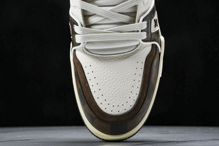 L&V SNEAKERS