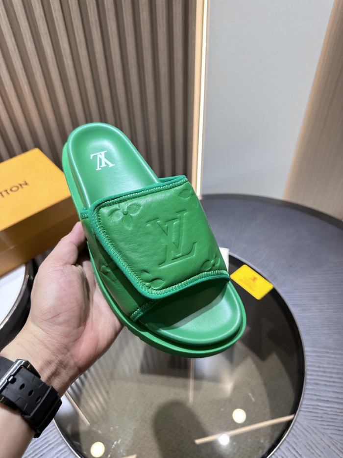 L&V SLIPPERS