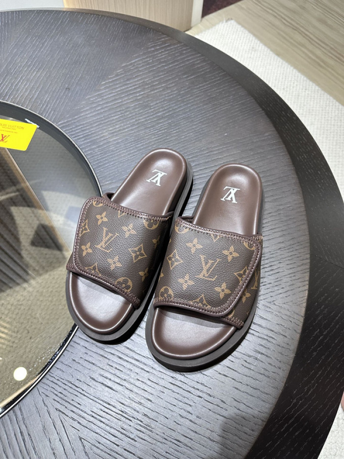 L&V SLIPPERS