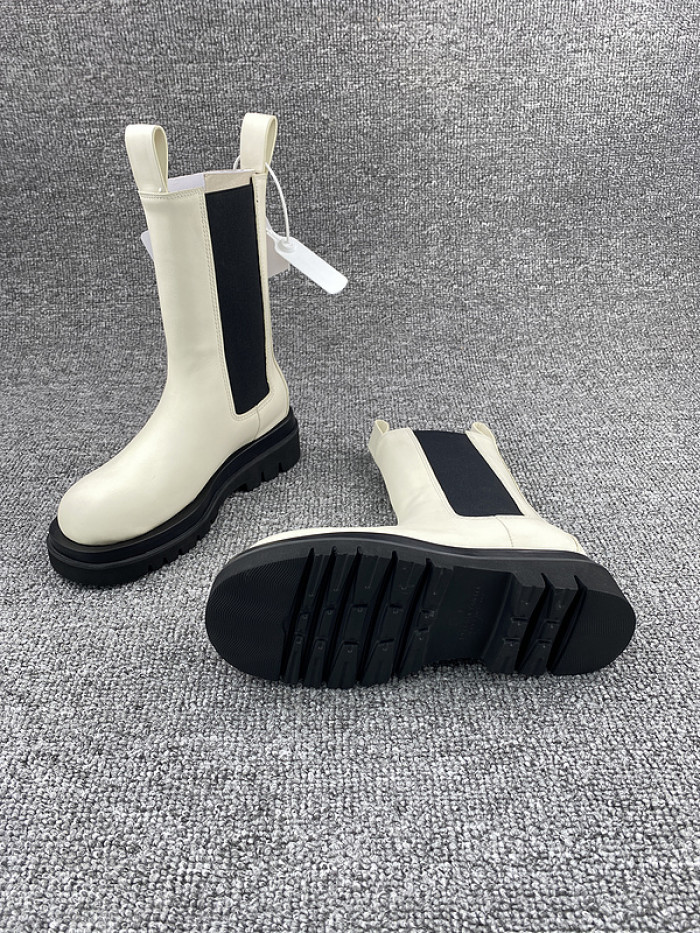 Bo*te*ga ve*ne*ta sneaker