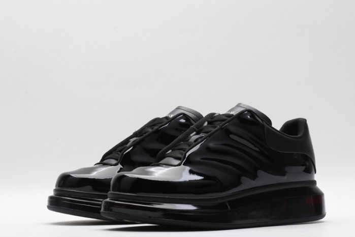 Alexander McQueen sneaker