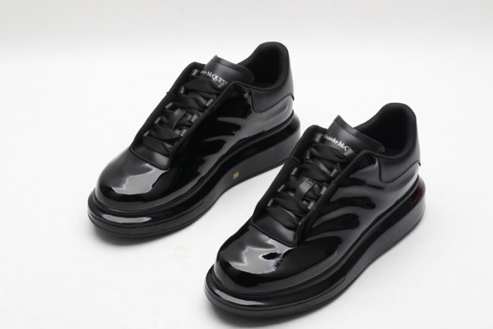 Alexander McQueen sneaker