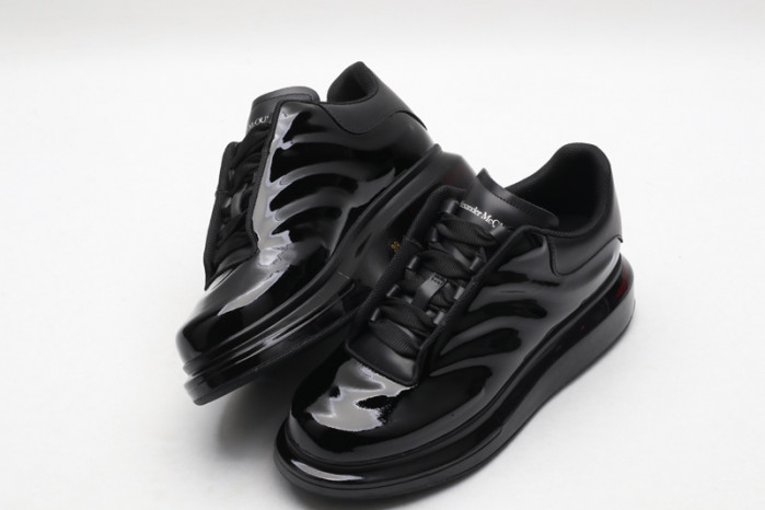 Alexander McQueen sneaker