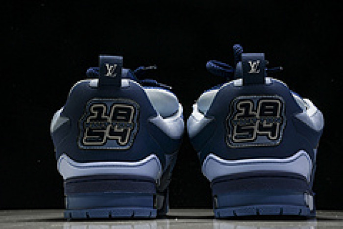 L&V SNEAKERS
