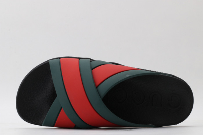 G DESIGNER SLIPPERS
