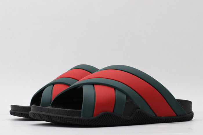 G DESIGNER SLIPPERS