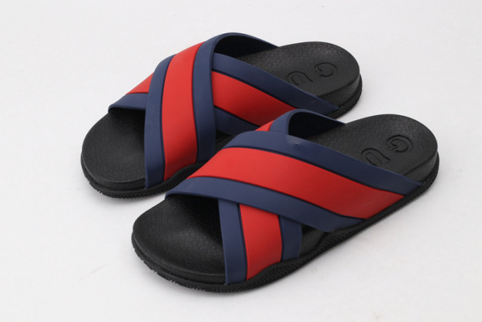 G DESIGNER SLIPPERS