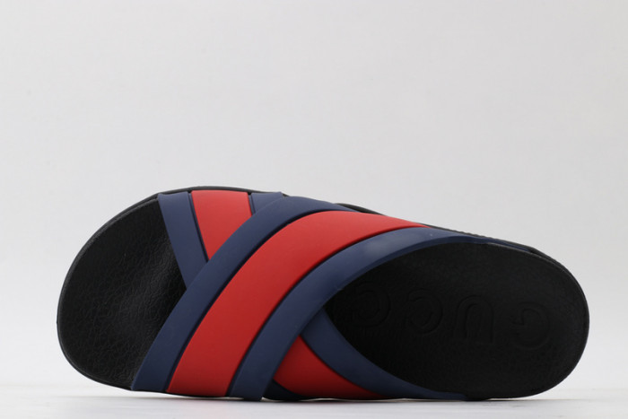 G DESIGNER SLIPPERS