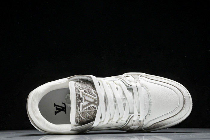 L&V SNEAKERS