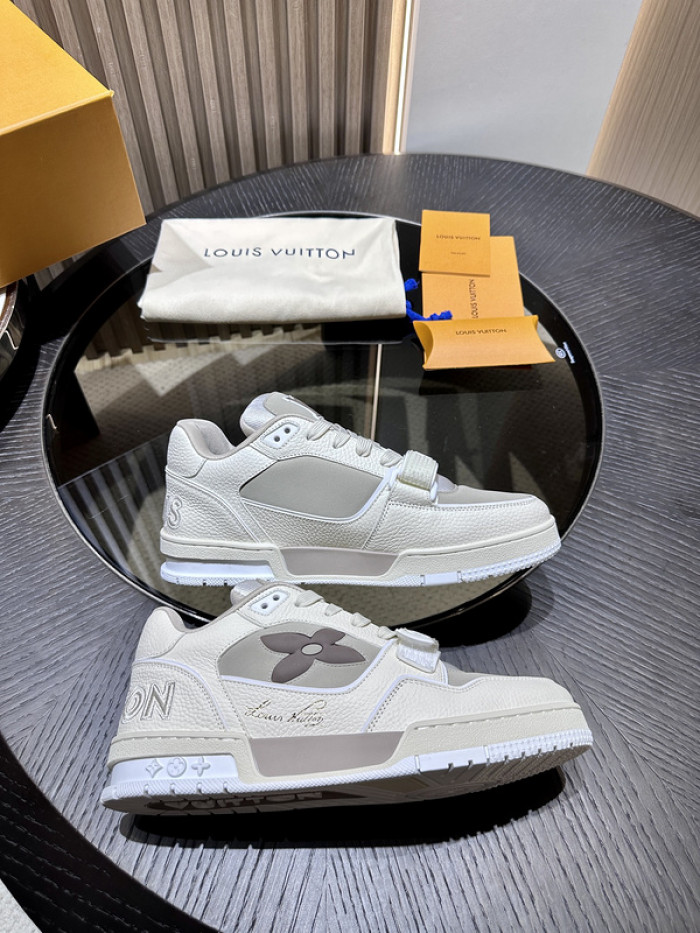 L&V SNEAKERS