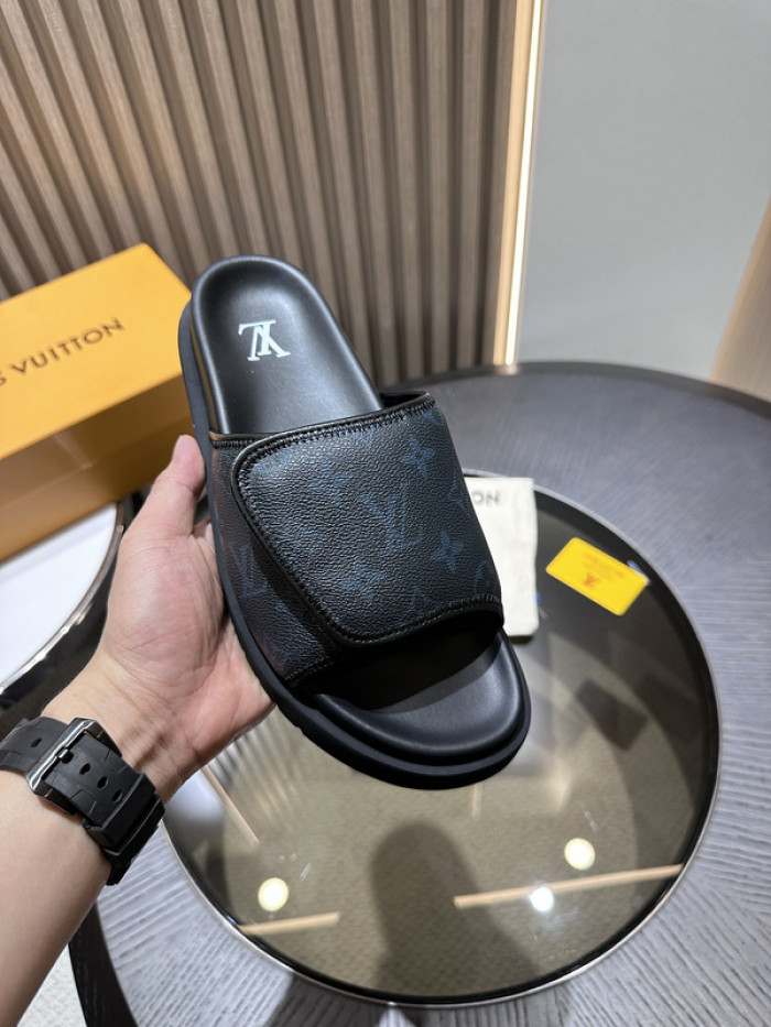 L&V SLIPPERS