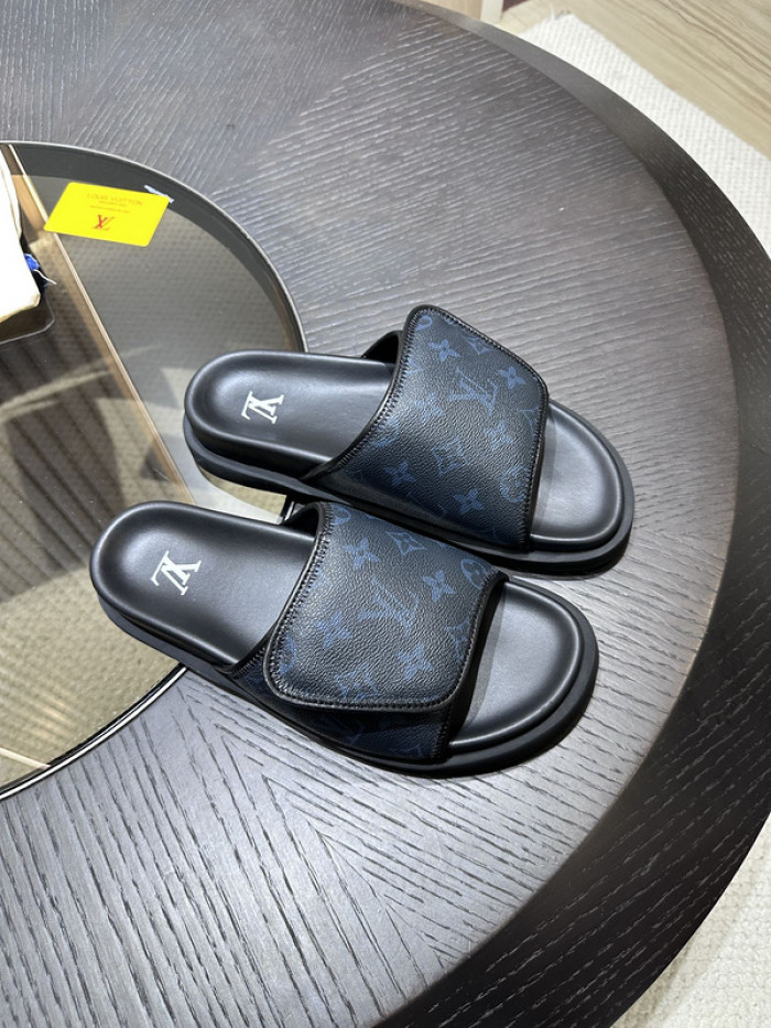 L&V SLIPPERS
