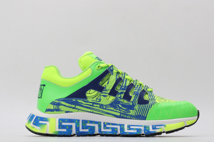 VER DESIGNER SNEAKERS