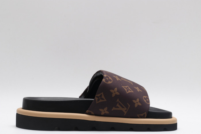 L&V SLIPPERS