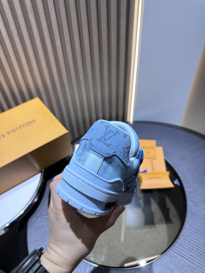L&V SNEAKERS