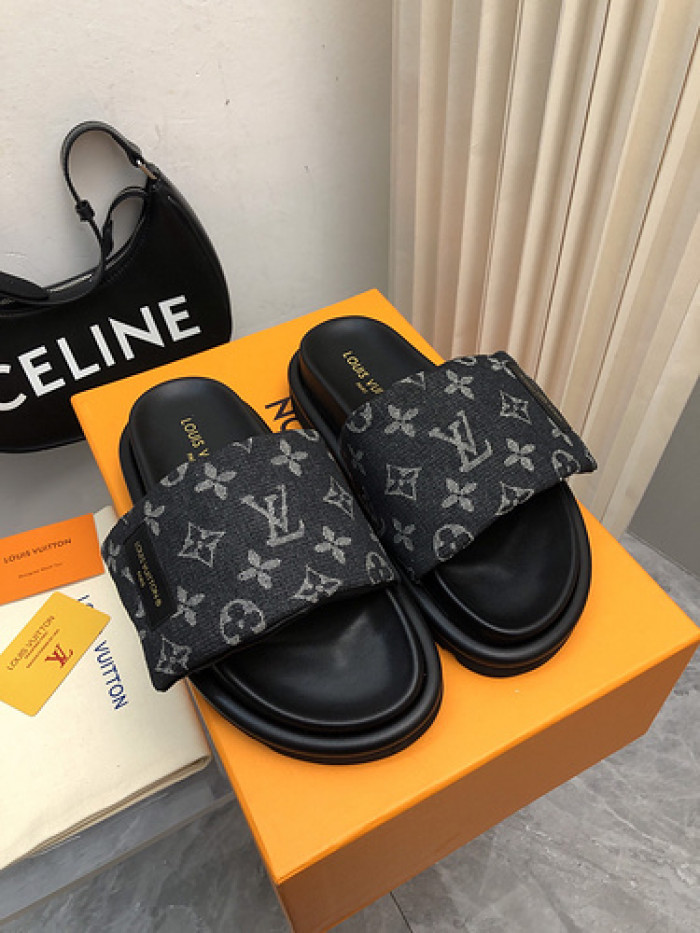 L&V SLIPPERS