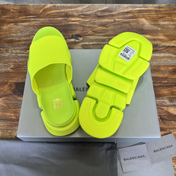 BLEN DESIGNER SLIPPERS