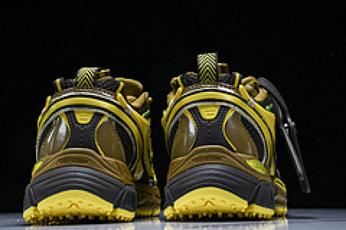 OH SNEAKER
