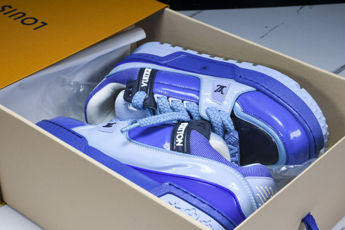 L&V SNEAKERS