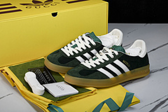 Adidas Sneaker