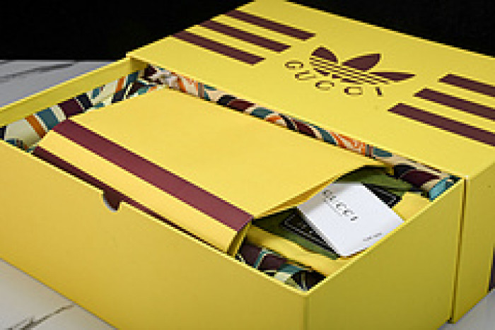 Adidas Sneaker