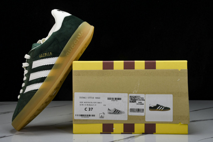 Adidas Sneaker