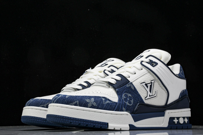 L&V SNEAKERS
