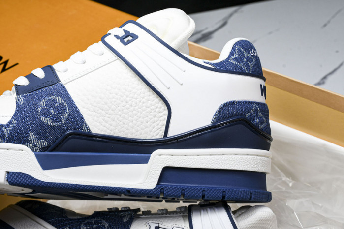 L&V SNEAKERS