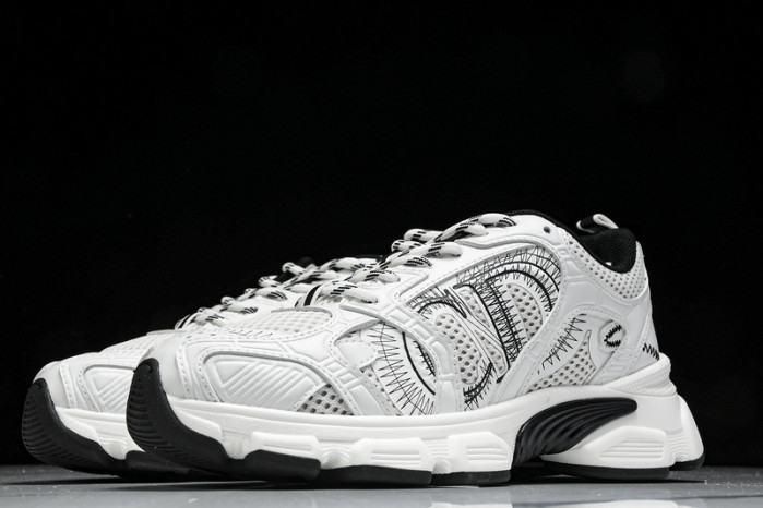 D designer sneaker