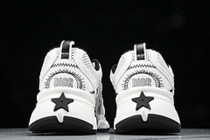 D designer sneaker