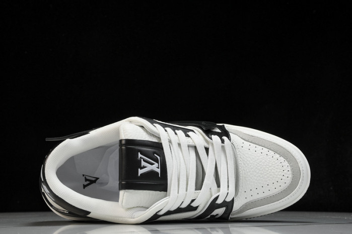 L&V SNEAKERS
