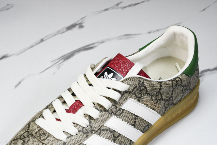 Adidas Sneaker
