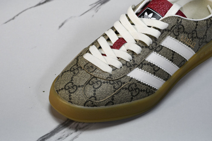 Adidas Sneaker