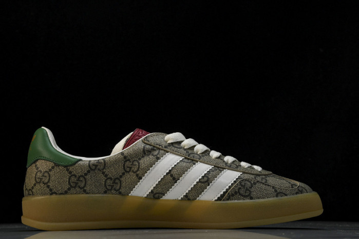 Adidas Sneaker