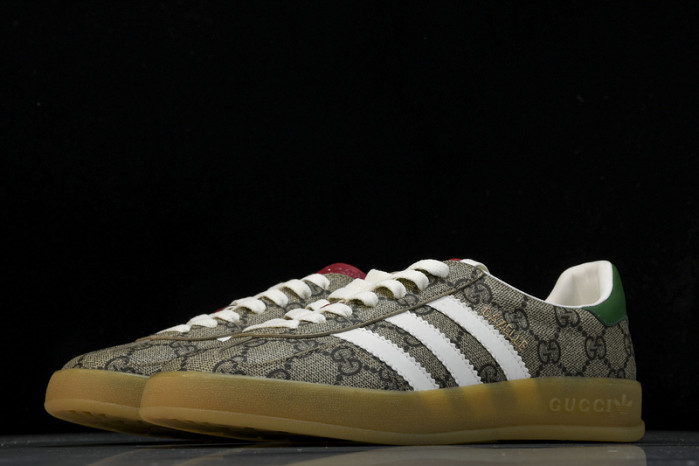 Adidas Sneaker