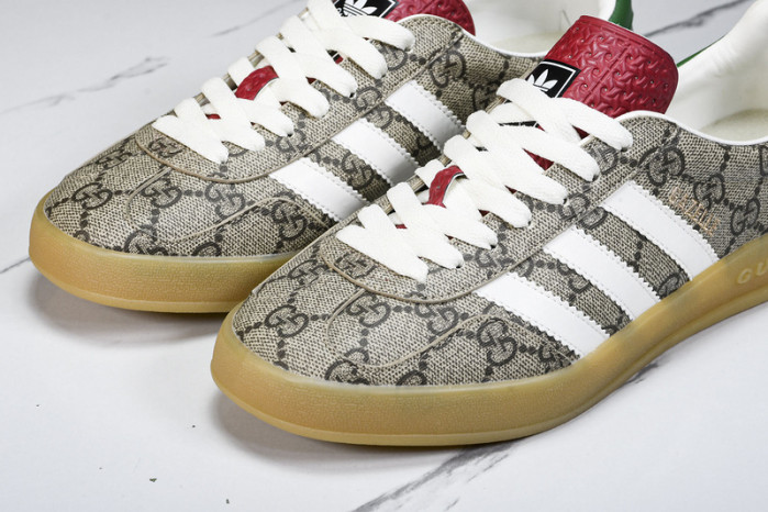 Adidas Sneaker