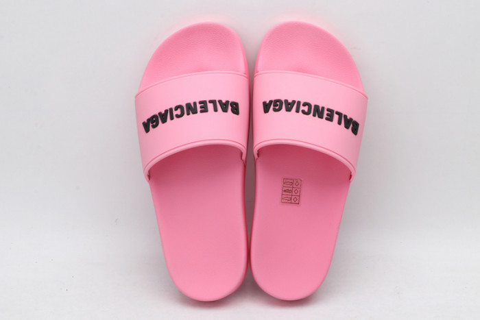BLEN DESIGNER SLIPPERS