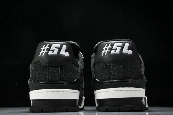 L&V SNEAKERS