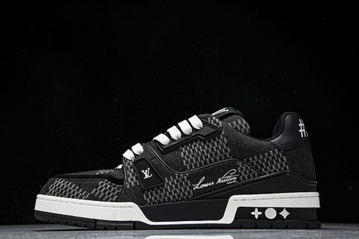 L&V SNEAKERS