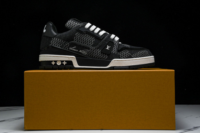L&V SNEAKERS