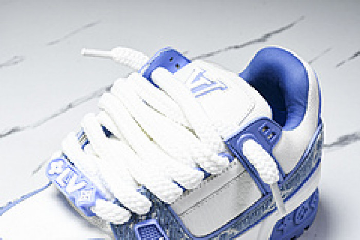 L&V SNEAKERS