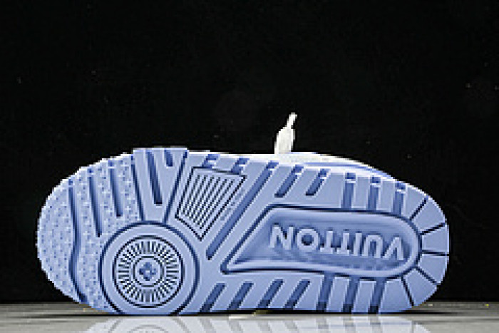 L&V SNEAKERS