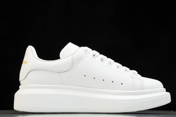 Alexander McQueen sneaker