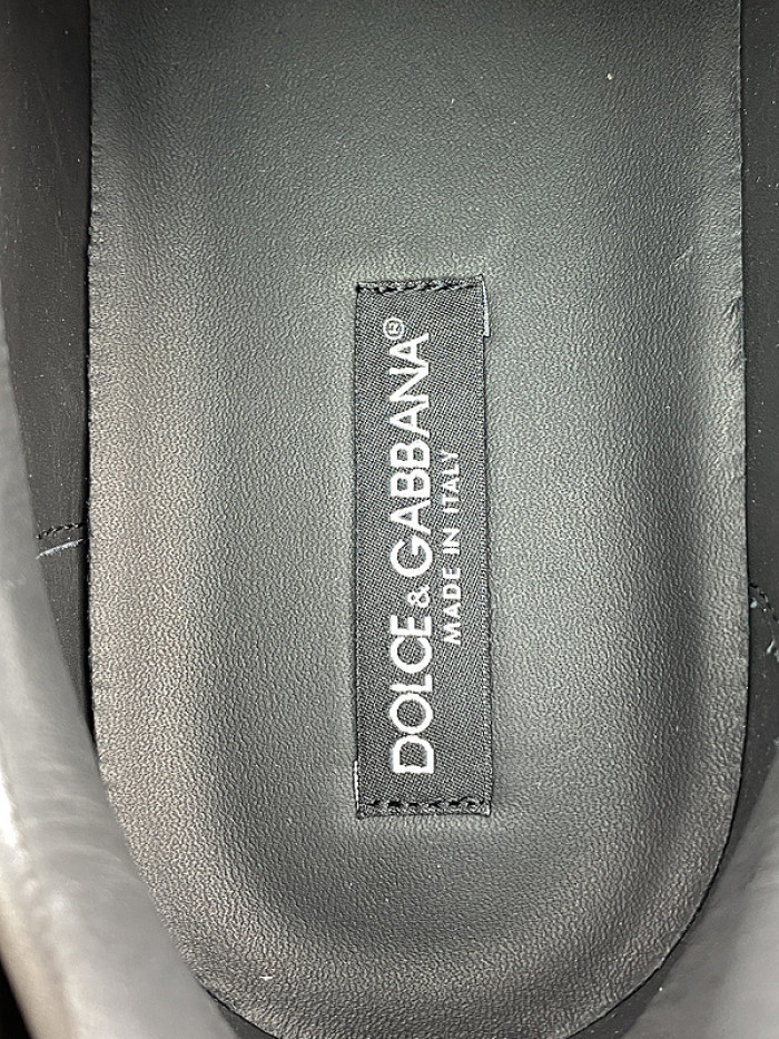 DG sneaker