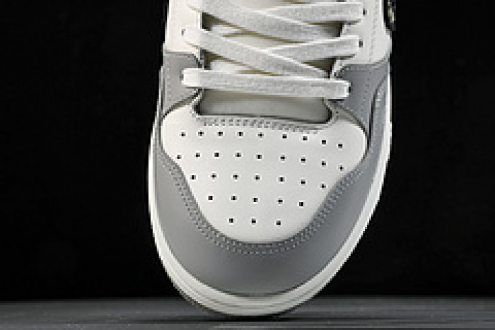 DI*O*R B57 PANKICK