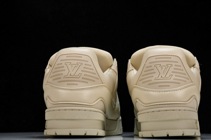 L&V SNEAKERS